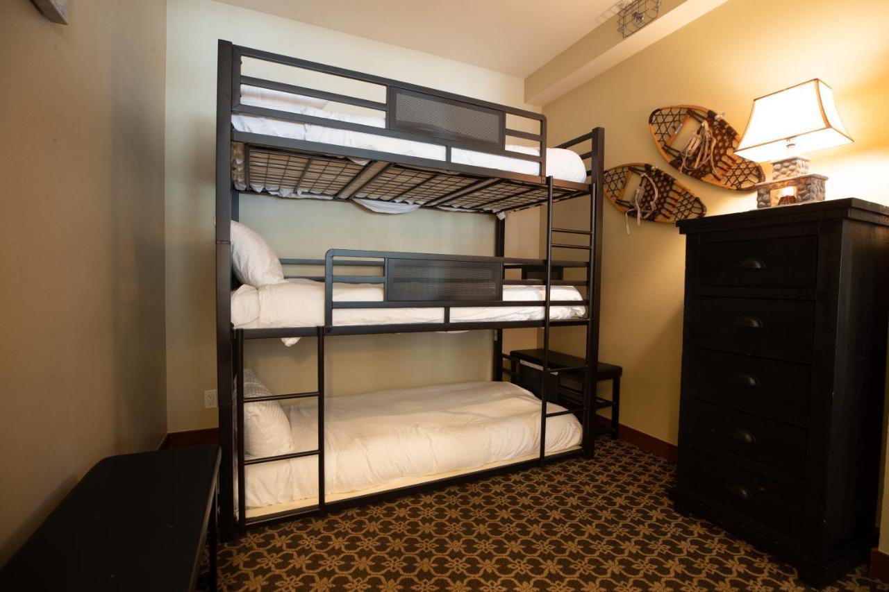 วิลเลจ แอท สควอว์ แวลเลย์ Hotel โอลิมปิกแวลลีย์ ภายนอก รูปภาพ